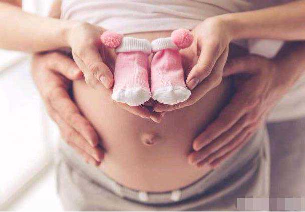 染色体异常的胎停_子宫角切除怀孕吗,美国CCRH试管婴儿专家Dr.Mor医学博士卵巢早
